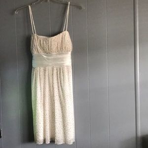 Women’s dress